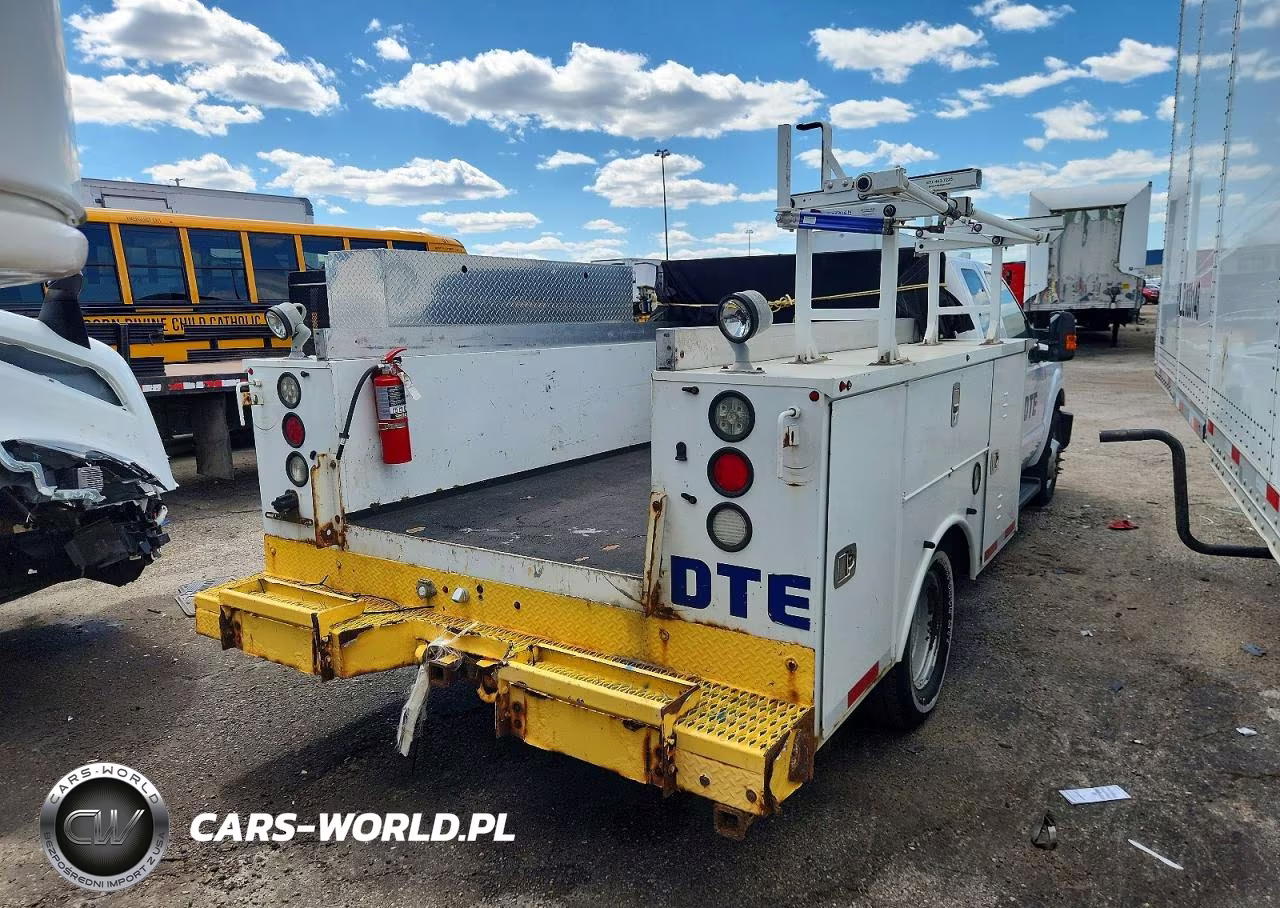 2013 Ford F350 Super Duty VIN:1FD8X3G6XDEB46596 - 9