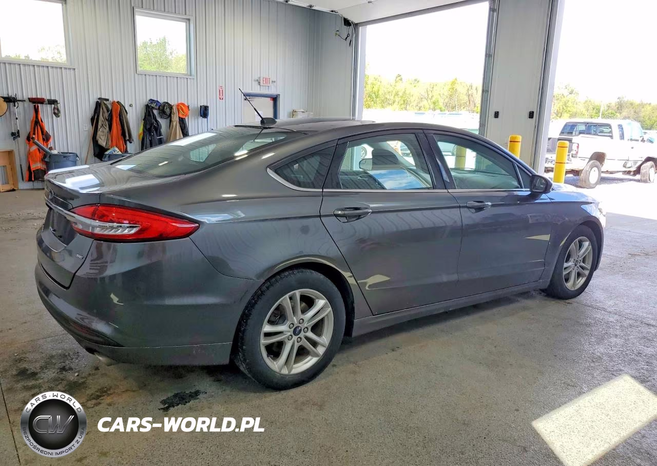 2018 Ford Fusion Se VIN:3FA6P0H78JR225510 - 3