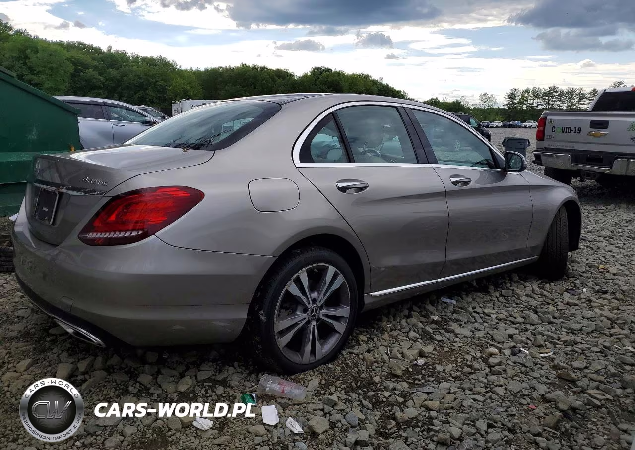 2021 Mercedes-Benz C 300 4Matic VIN:W1KWF8EB2MR643751 - 3