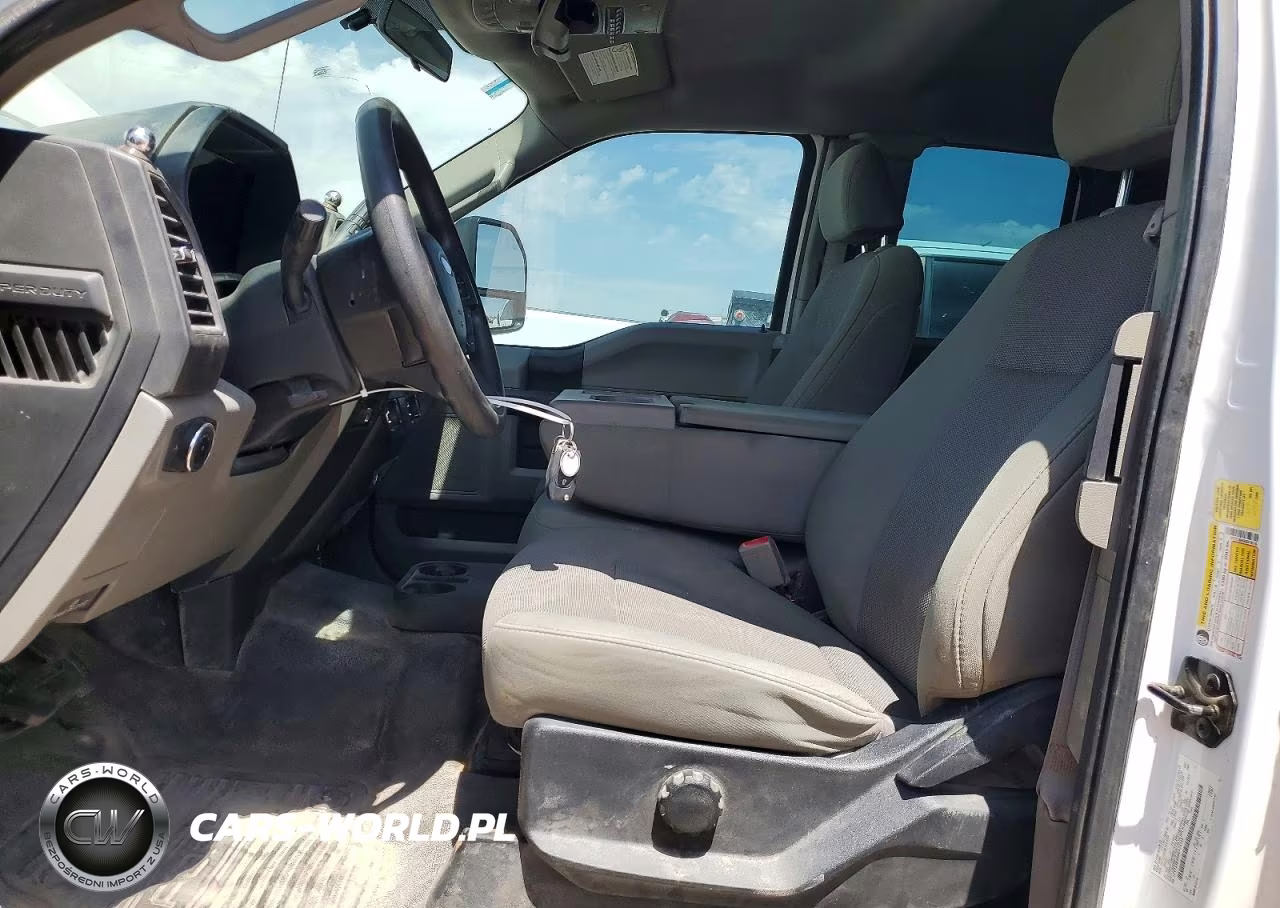 2019 Ford F350 Super Duty VIN:1FT7X3B65KED70735 - 7