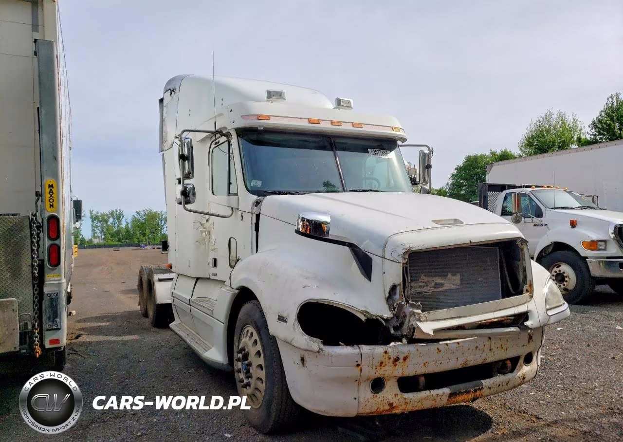 2005 Freightliner Conventional Columbia