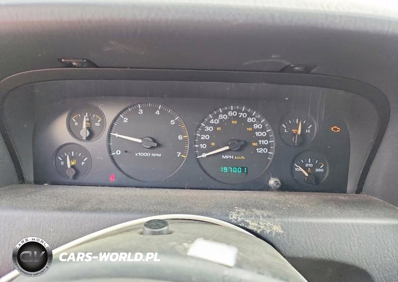 2004 Jeep Grand Cherokee Laredo VIN:1J4GW48S24C116843 - 9