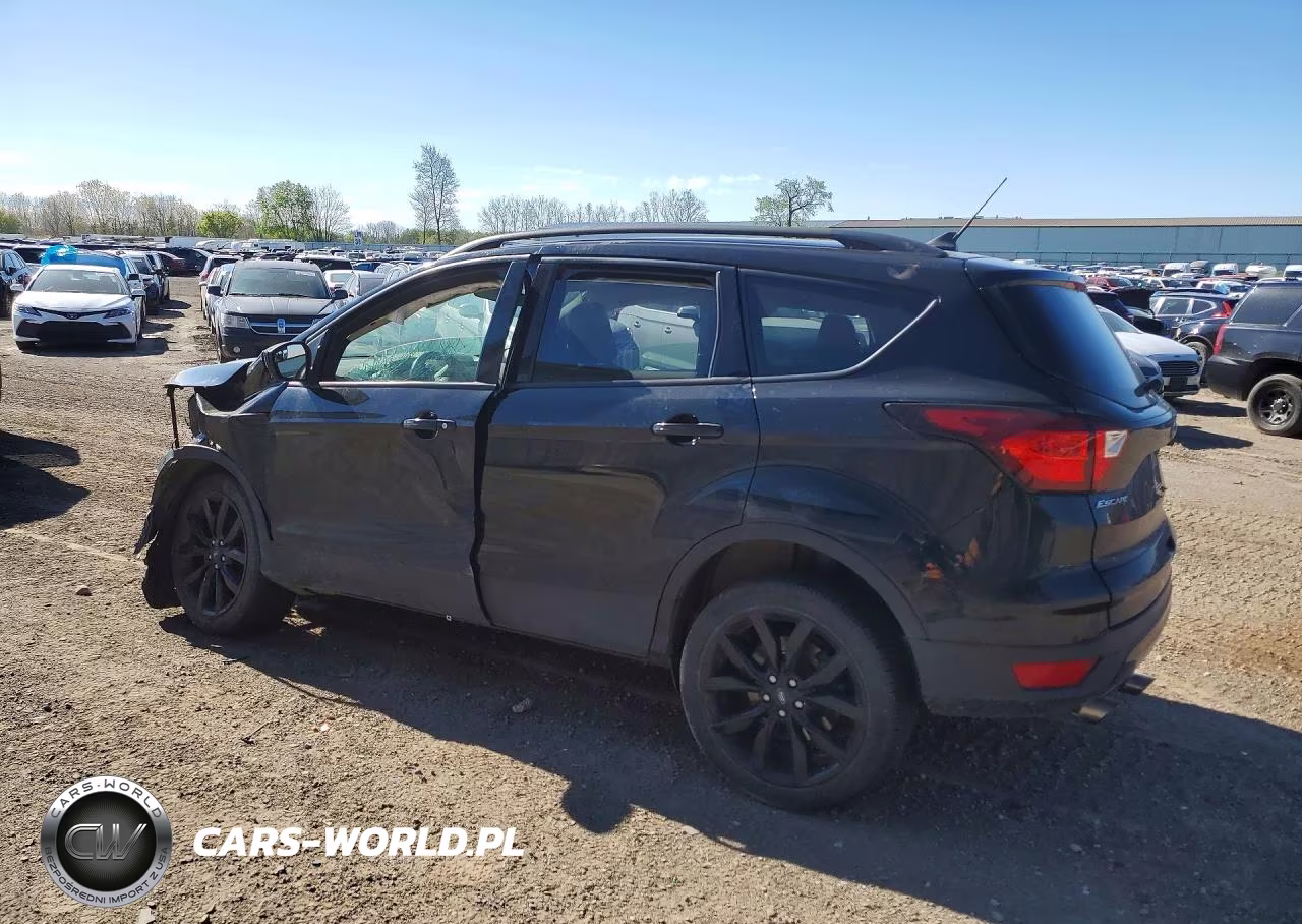 2019 Ford Escape Se VIN:1FMCU0GD2KUA61657 - 2