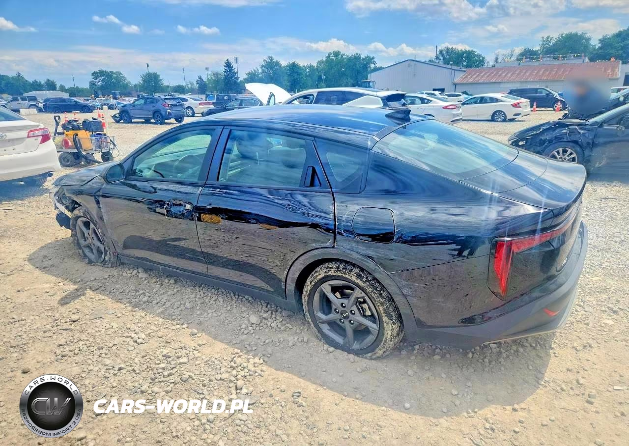 2026 Kia K4 Lxs VIN:3KPFT4DE5TE281366 - 2