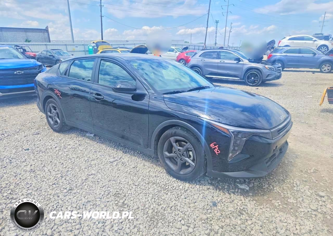 2026 Kia K4 Lxs VIN:3KPFT4DE5TE281366 - 4