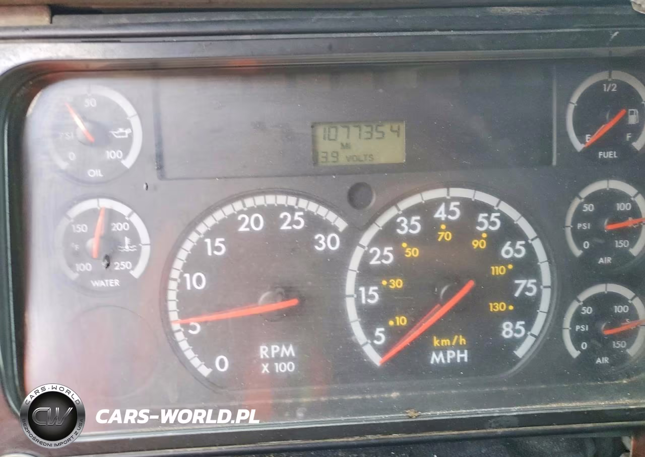 2007 Freightliner Columbia 120 Semi Truck VIN:1FUJA6CK07LX59492 - 8