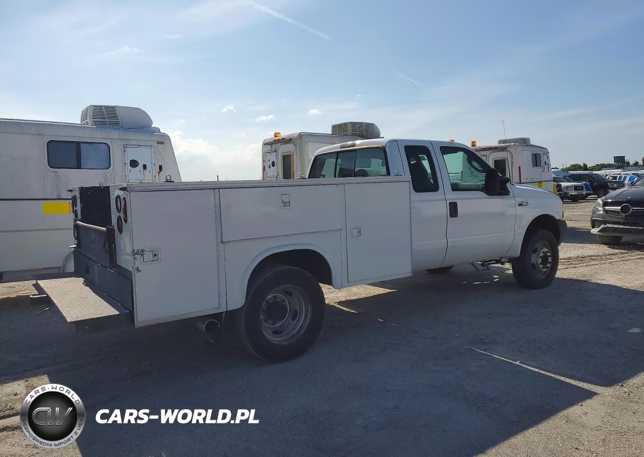 2003 Ford F450 Super Duty VIN:1FDXX46P73EB43200 - 3