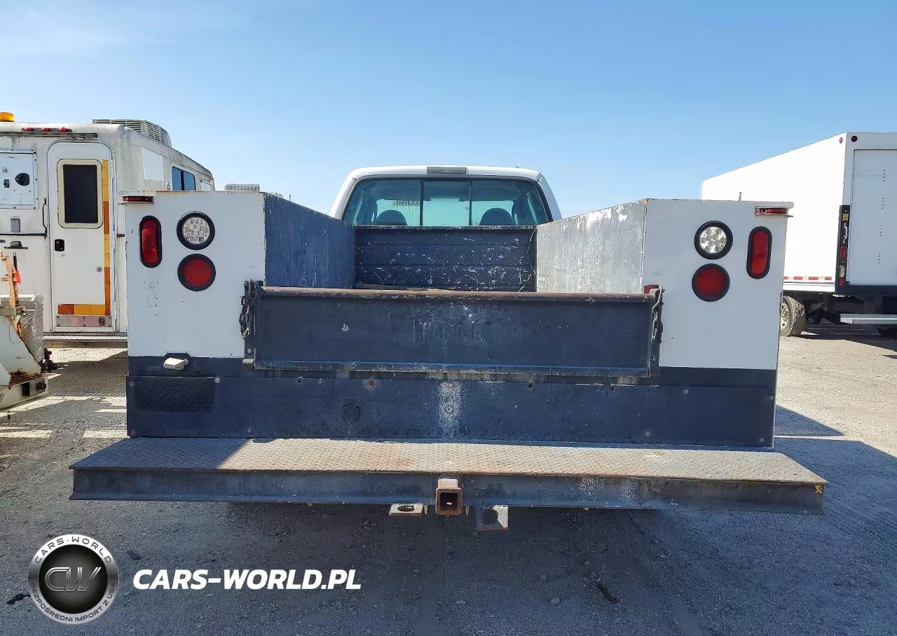 2003 Ford F450 Super Duty VIN:1FDXX46P73EB43200 - 6