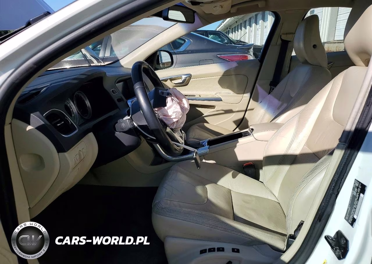 2013 Volvo S60 T5 VIN:YV1612FS2D1209925 - 7
