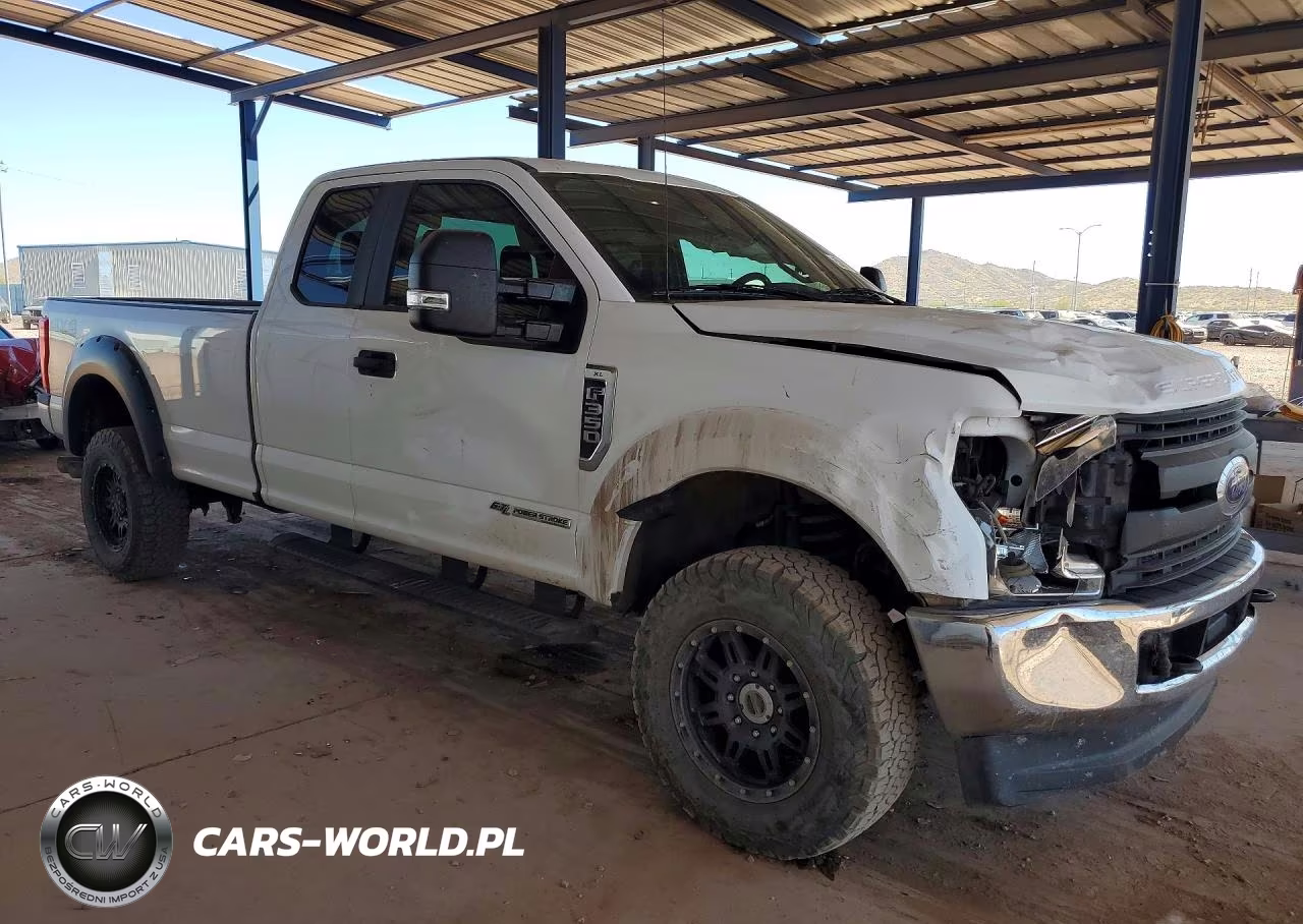 2017 Ford F350 Super Duty VIN:1FT8X3BT5HED34854 - 4