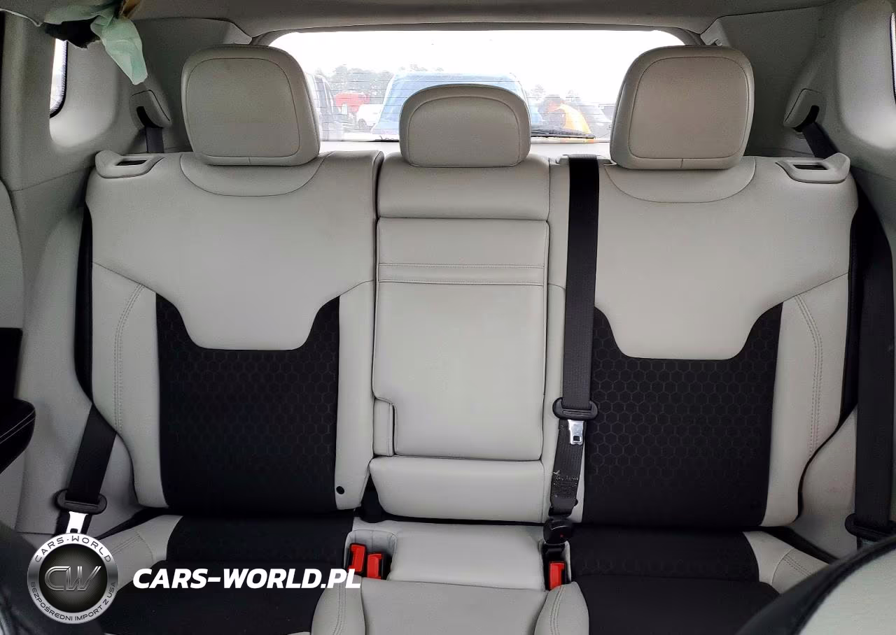 2020 Jeep Compass Latitude VIN:3C4NJCBB1LT142979 - 10