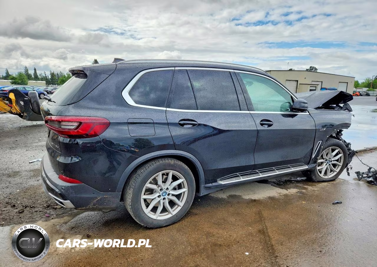 2022 BMW X5 xDrive45E VIN:5UXTA6C00N9M91485 - 3