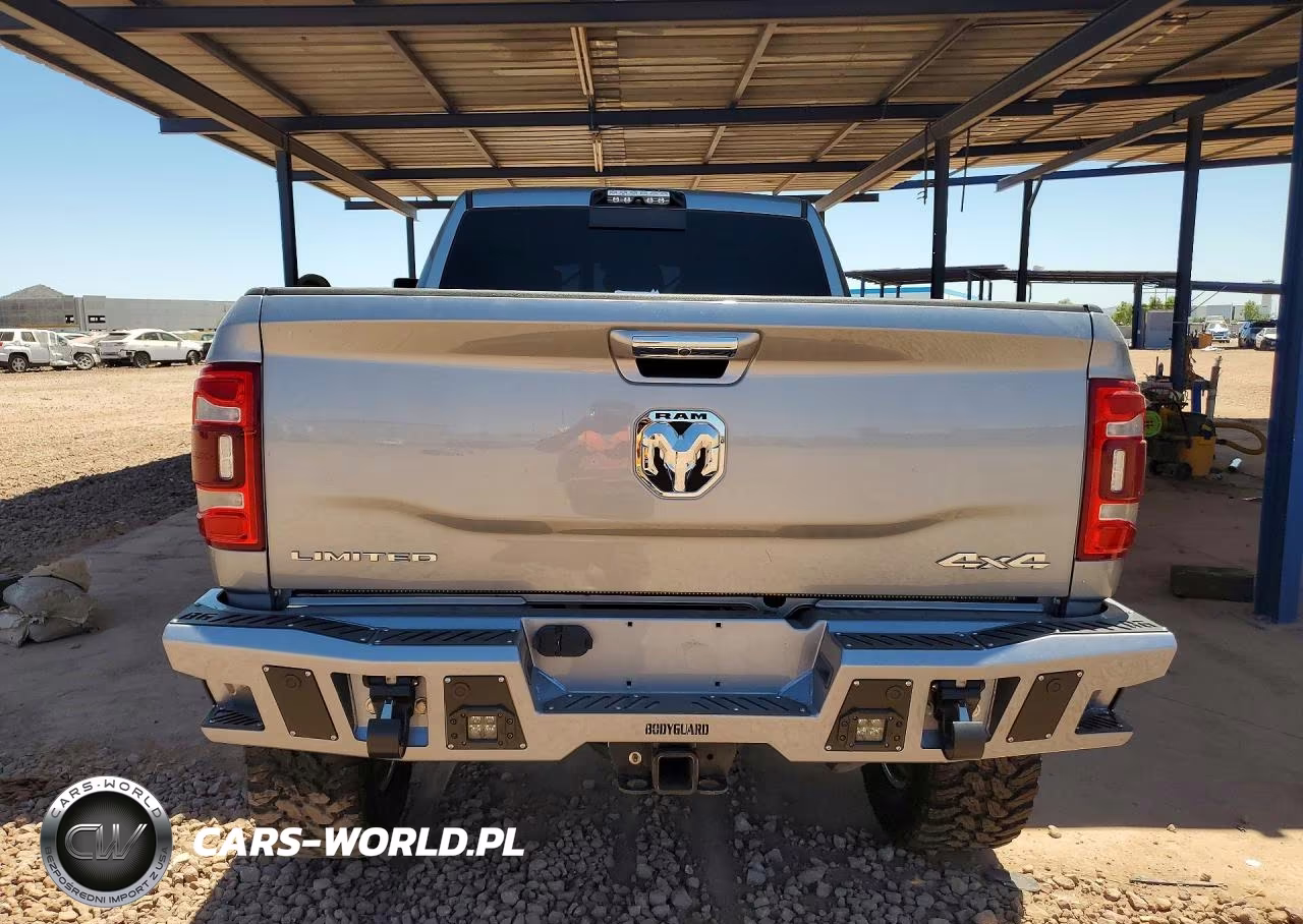 2020 Ram 2500 Limited VIN:3C6UR5TL2LG230477 - 6