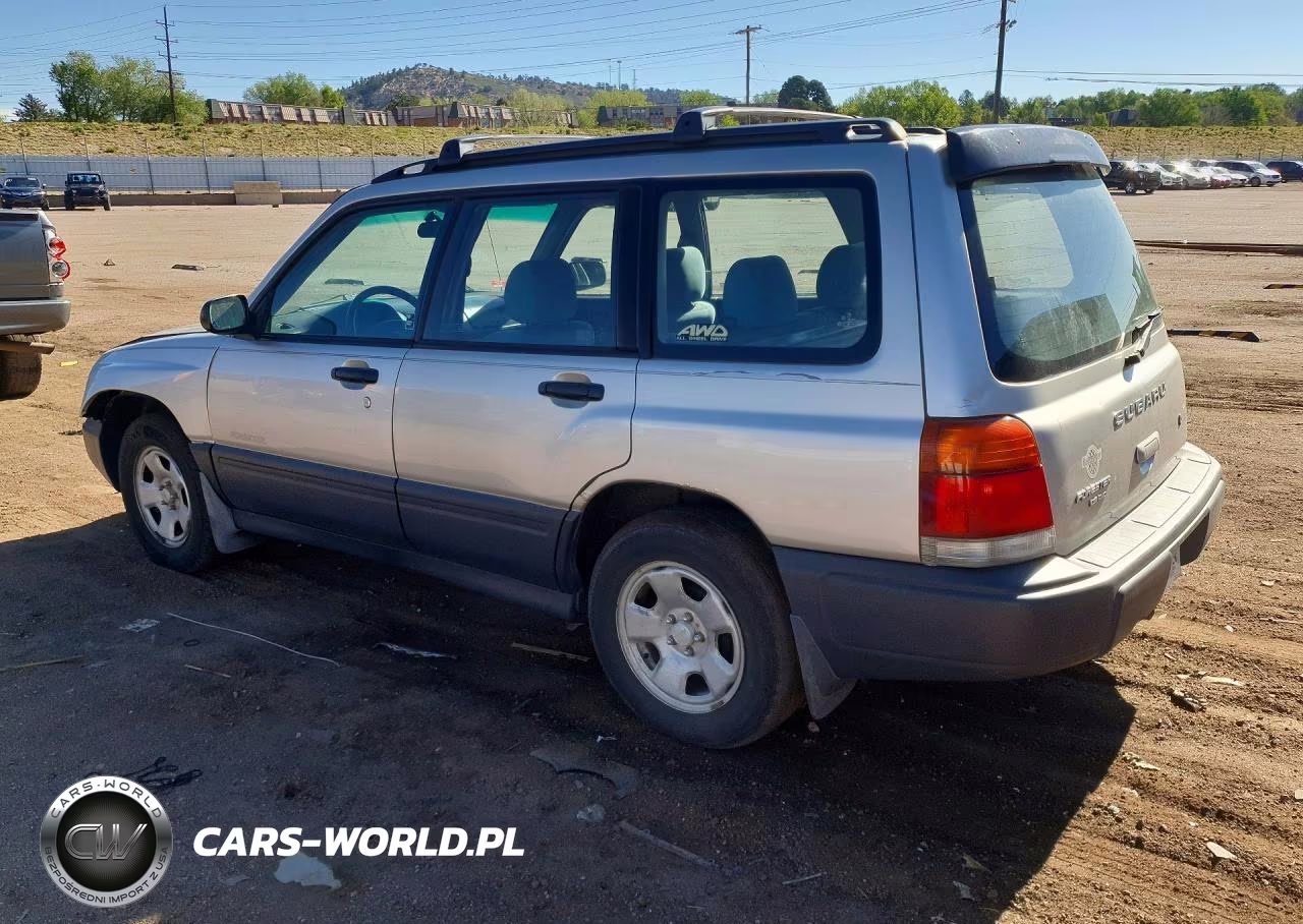 2000 Subaru Forester L VIN:JF1SF6358YG722326 - 2