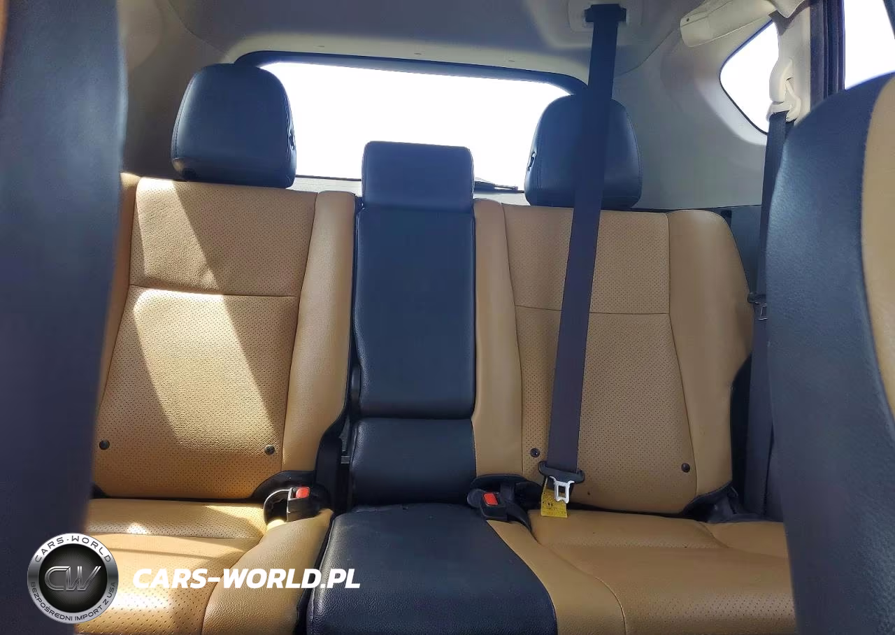 2017 Toyota Rav4 Xle VIN:JTMWFREV8HD096143 - 10