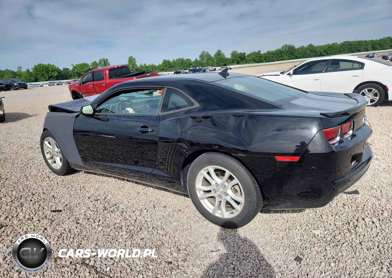 CHEVROLET CAMARO LT VIN:2G1FB1E38D9198473 - 2