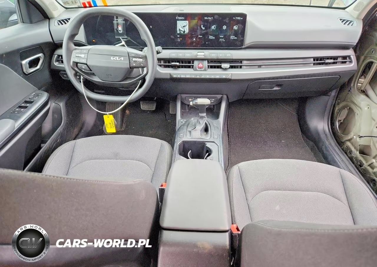 2025 Kia K4 Lxs VIN:3KPFT4DE6SE024750 - 8