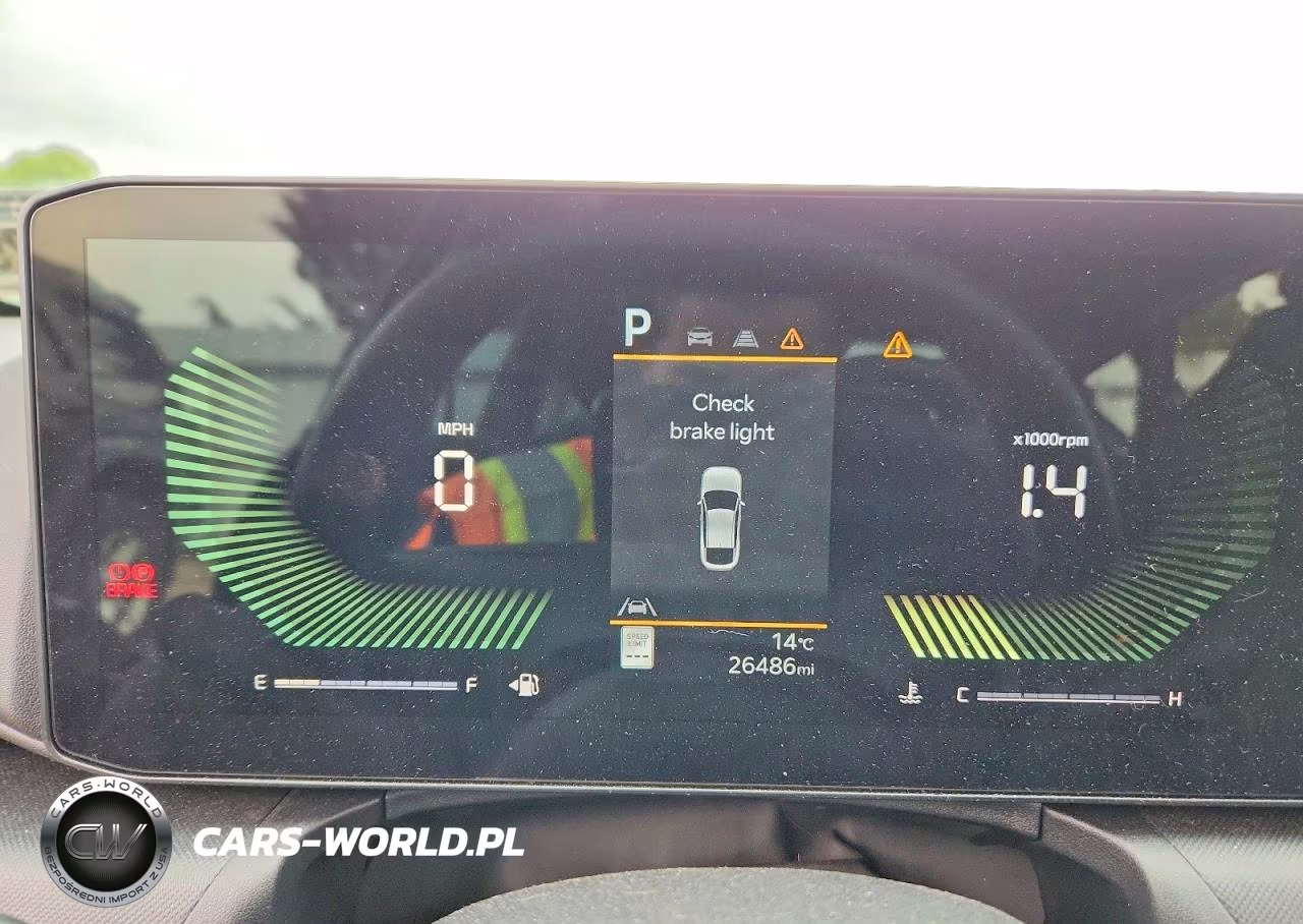 2025 Kia K4 Lxs VIN:3KPFT4DE6SE024750 - 9
