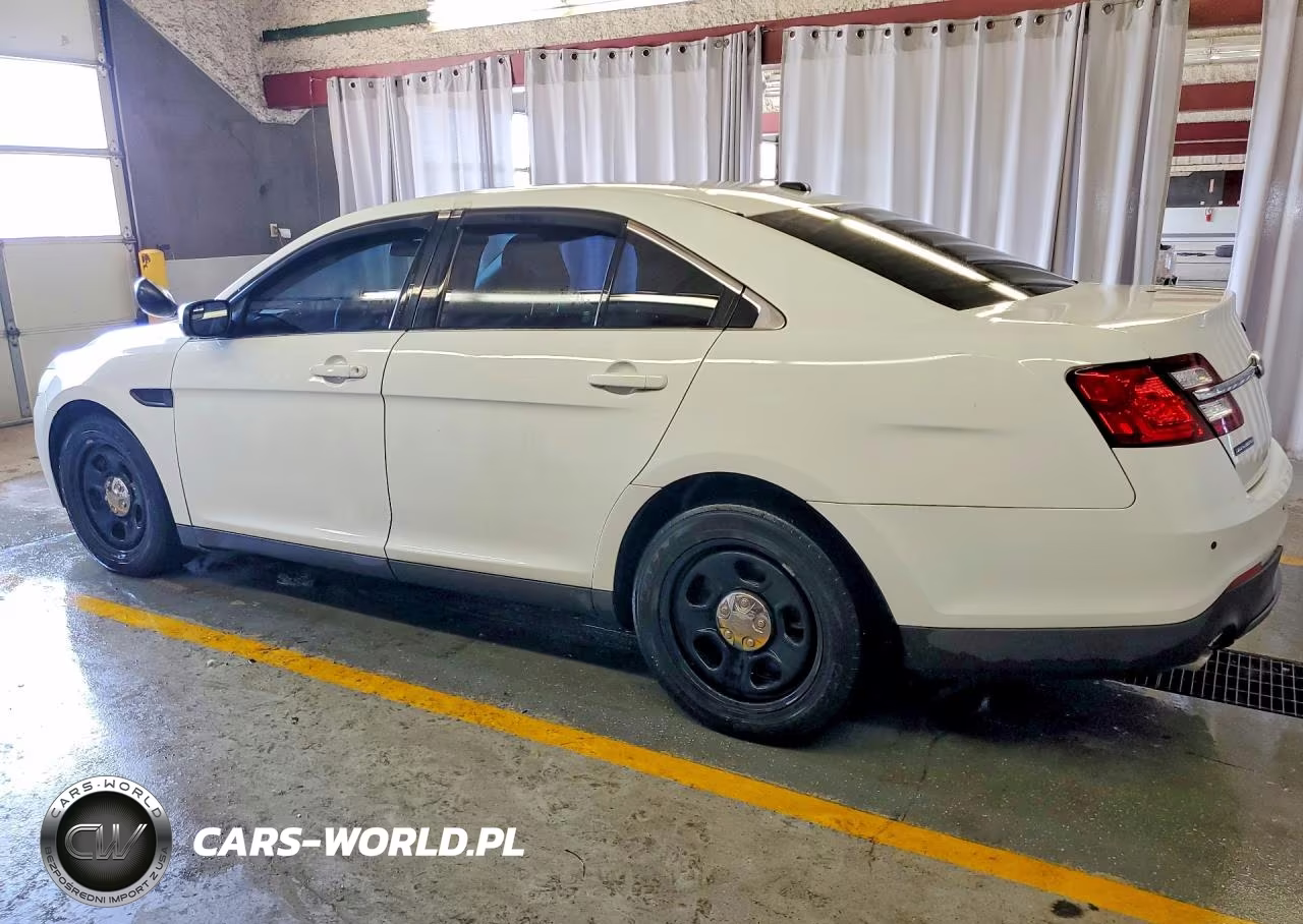 2015 Ford Taurus Police Interceptor VIN:1FAHP2MK1FG159539 - 2