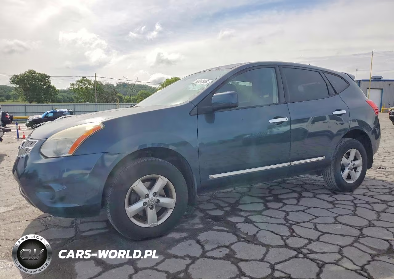 2013 Nissan Rogue S