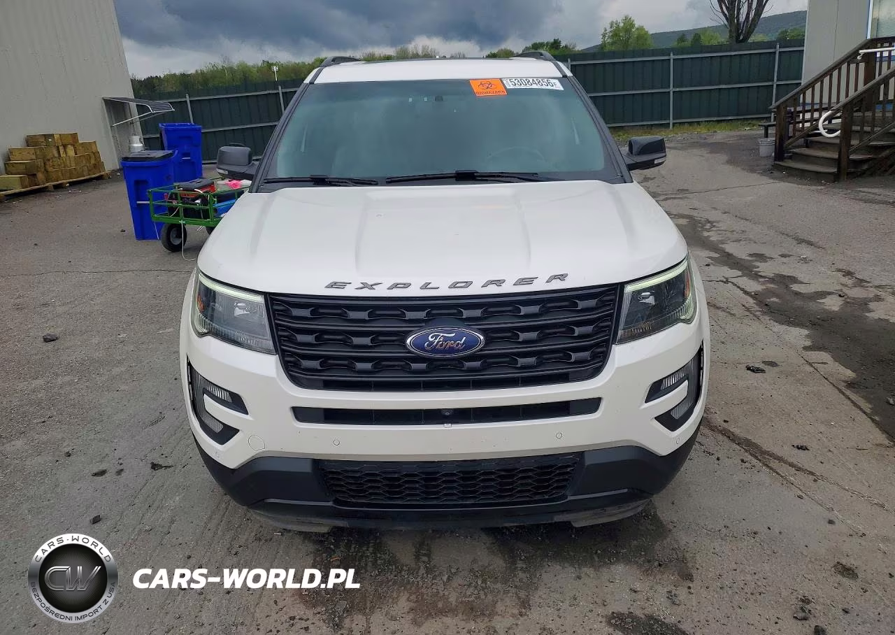 2017 Ford Explorer Sport VIN:1FM5K8GTXHGB49223 - 5