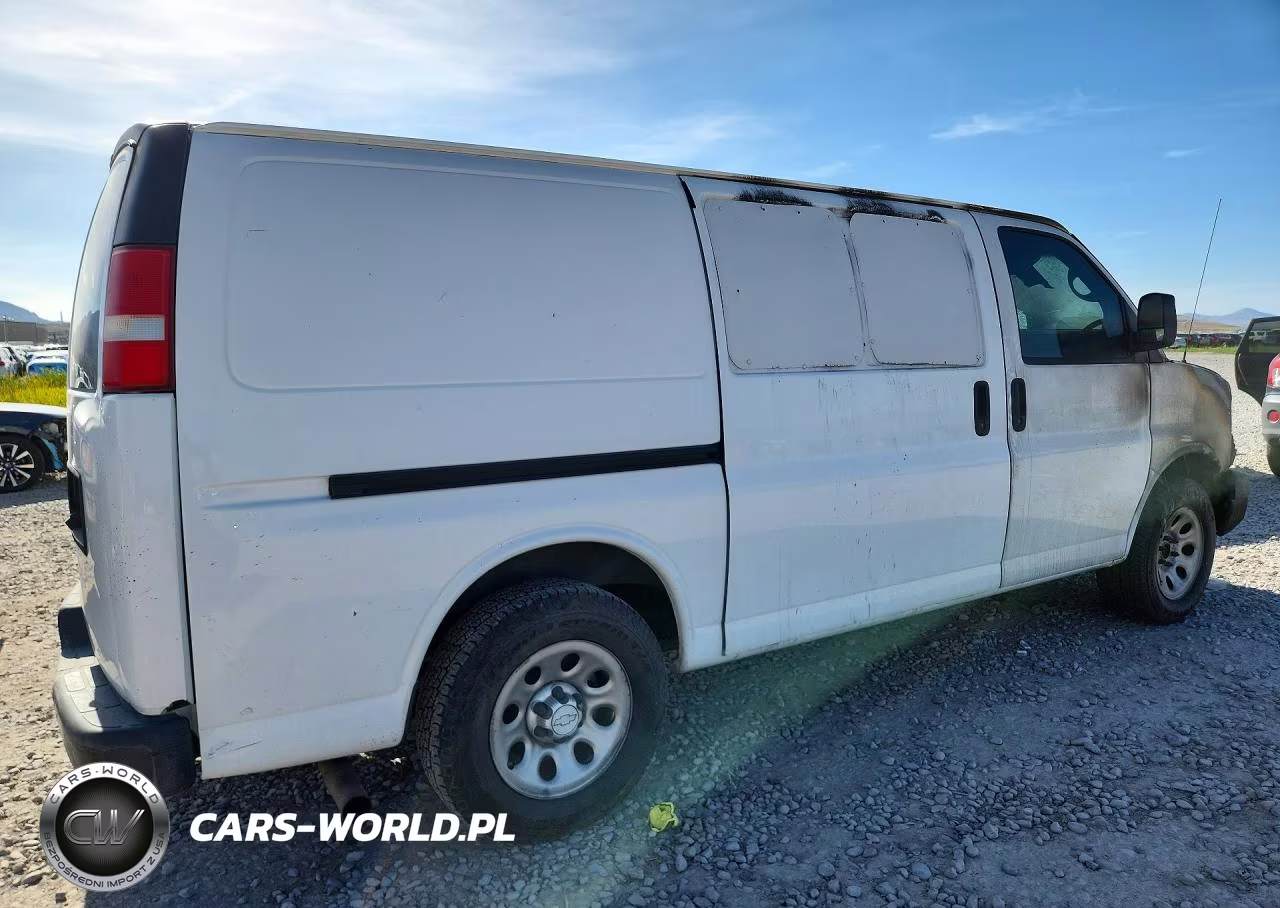2014 Chevrolet Express G1500 VIN:1GCSGAFX6E1190659 - 3