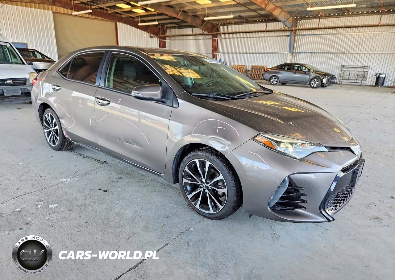 2017 Toyota Corolla Se VIN:2T1BURHE0HC768662 - 4