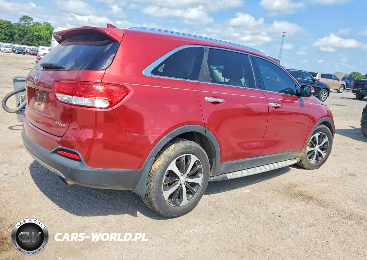 2017 Kia Sorento Ex VIN:5XYPH4A55HG192627 - 3