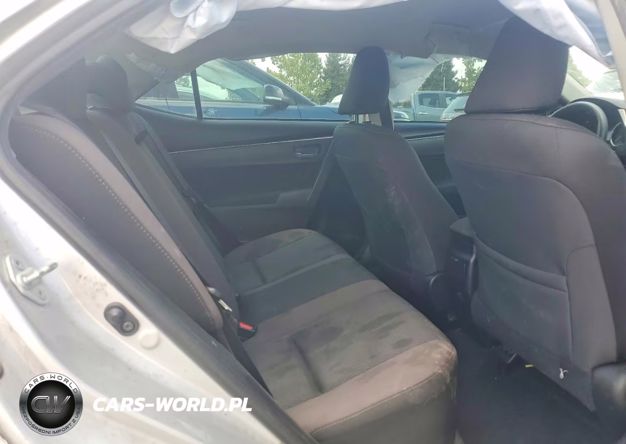 2017 Toyota Corolla Le VIN:2T1BURHEXHC885066 - 10