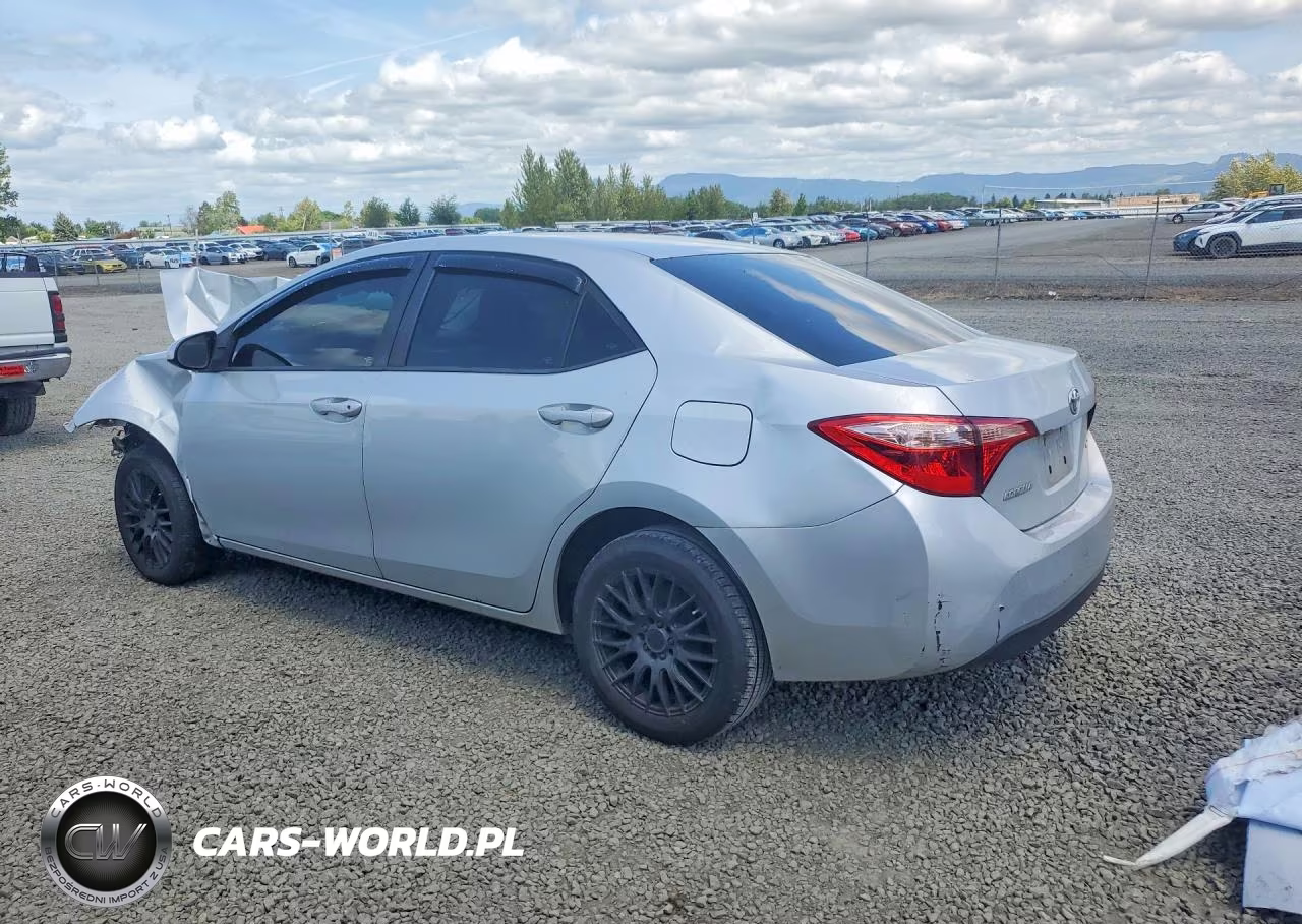 2017 Toyota Corolla Le VIN:2T1BURHEXHC885066 - 2