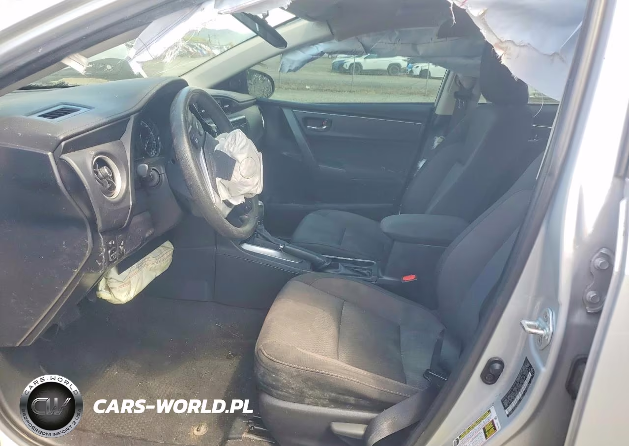 2017 Toyota Corolla Le VIN:2T1BURHEXHC885066 - 7