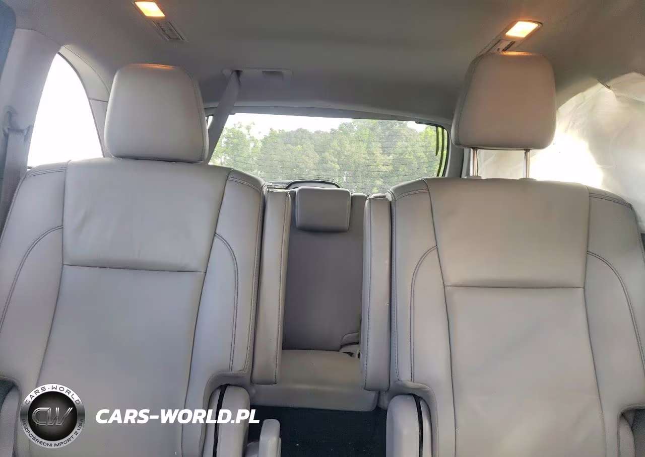 2019 Toyota Highlander Xle VIN:5TDJZRFH5KS593205 - 10