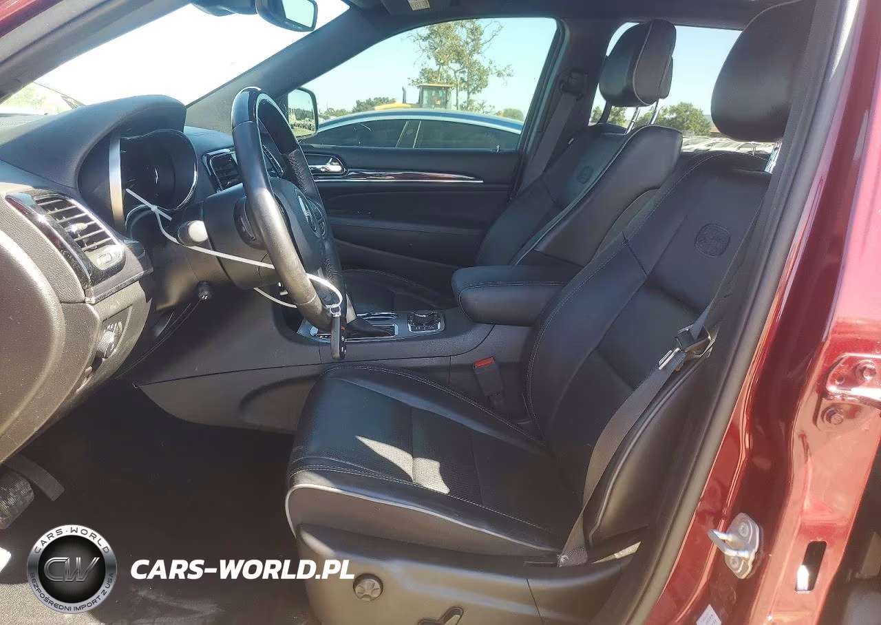 2020 Jeep Grand Cherokee Overland VIN:1C4RJFCGXLC390852 - 7