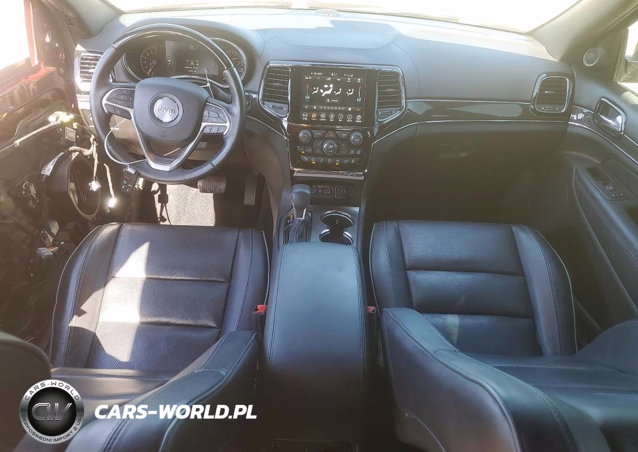 2020 Jeep Grand Cherokee Overland VIN:1C4RJFCGXLC390852 - 8