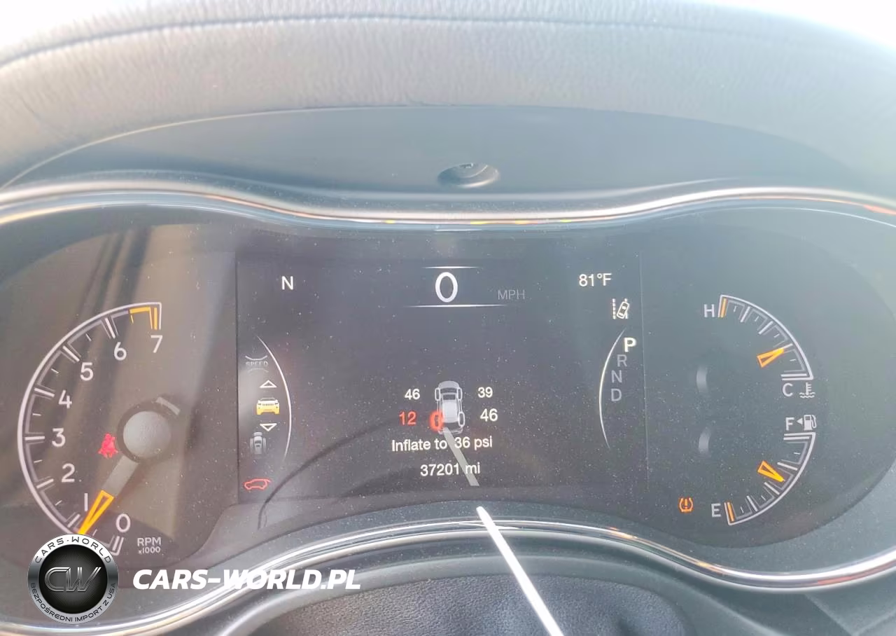 2020 Jeep Grand Cherokee Overland VIN:1C4RJFCGXLC390852 - 9
