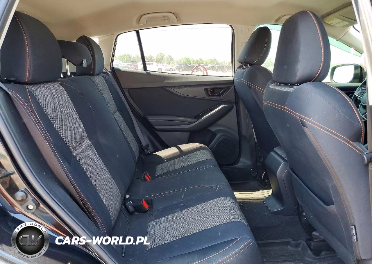 2019 Subaru Crosstrek Premium VIN:JF2GTACC2K8284531 - 11