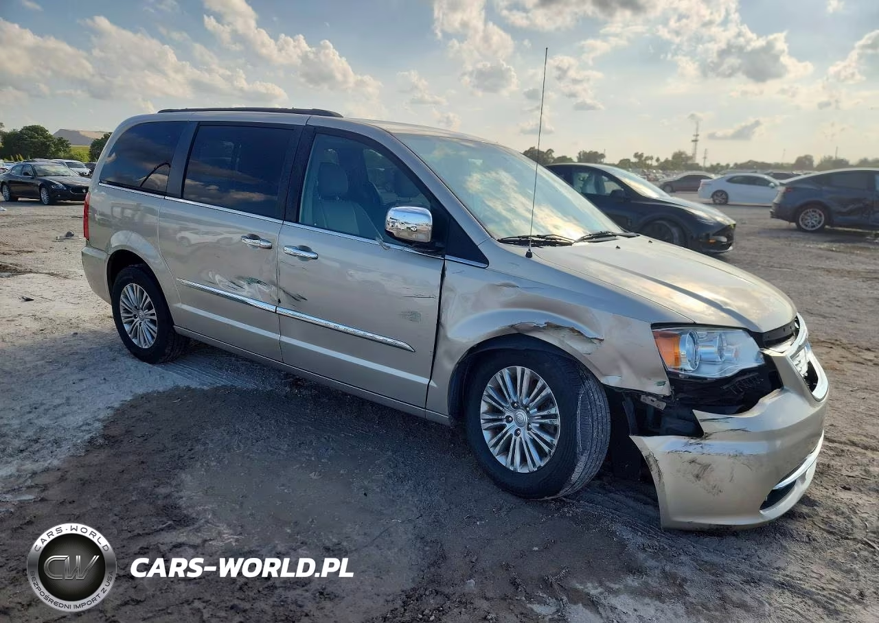 2016 Chrysler Town & Country Touring L VIN:2C4RC1CG1GR283506 - 4