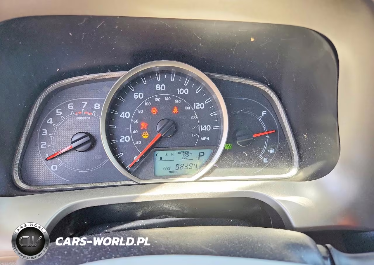 2015 Toyota Rav4 Xle VIN:2T3WFREV2FW197193 - 9