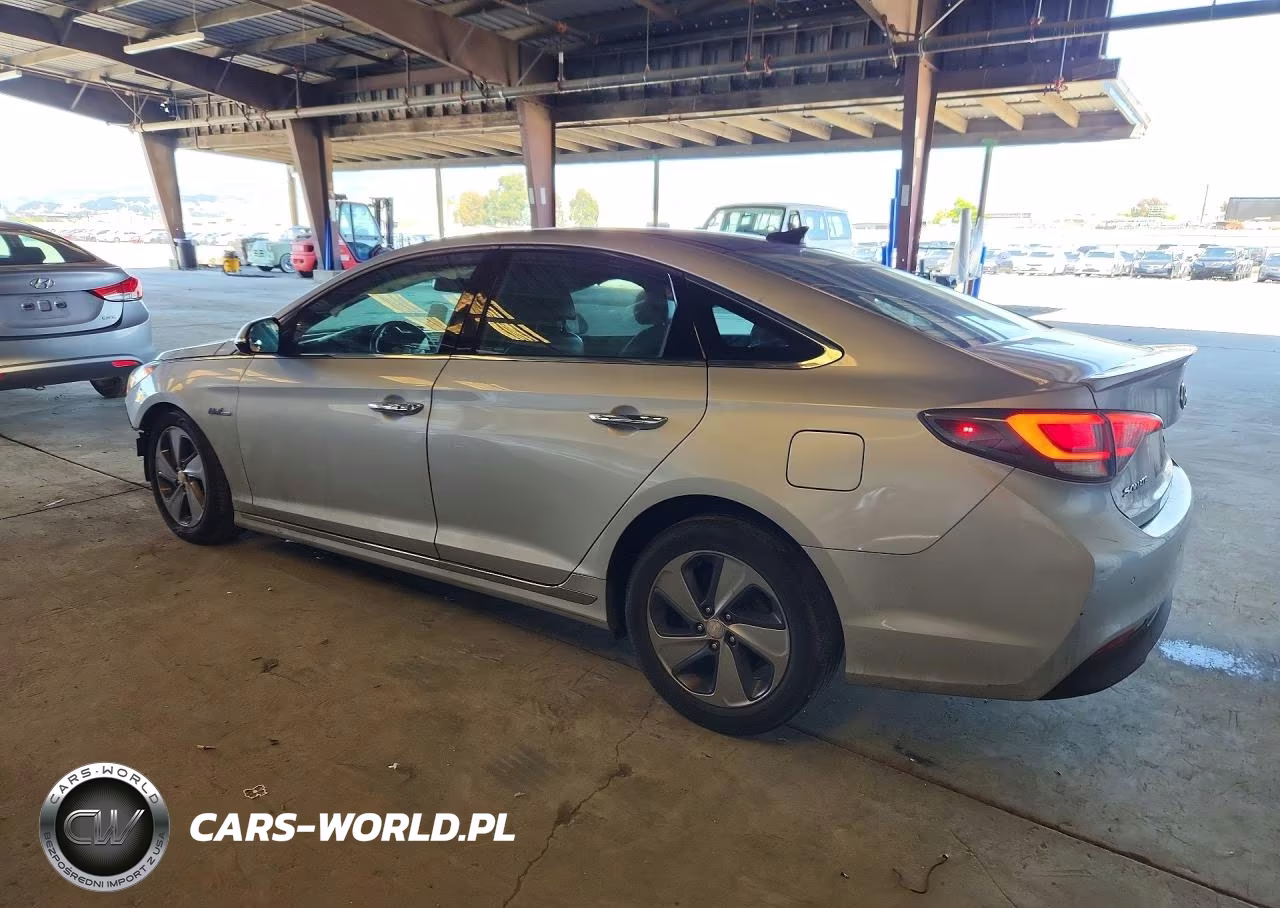 2016 Hyundai Sonata Hybrid Limited VIN:KMHE34L15GA031639 - 2