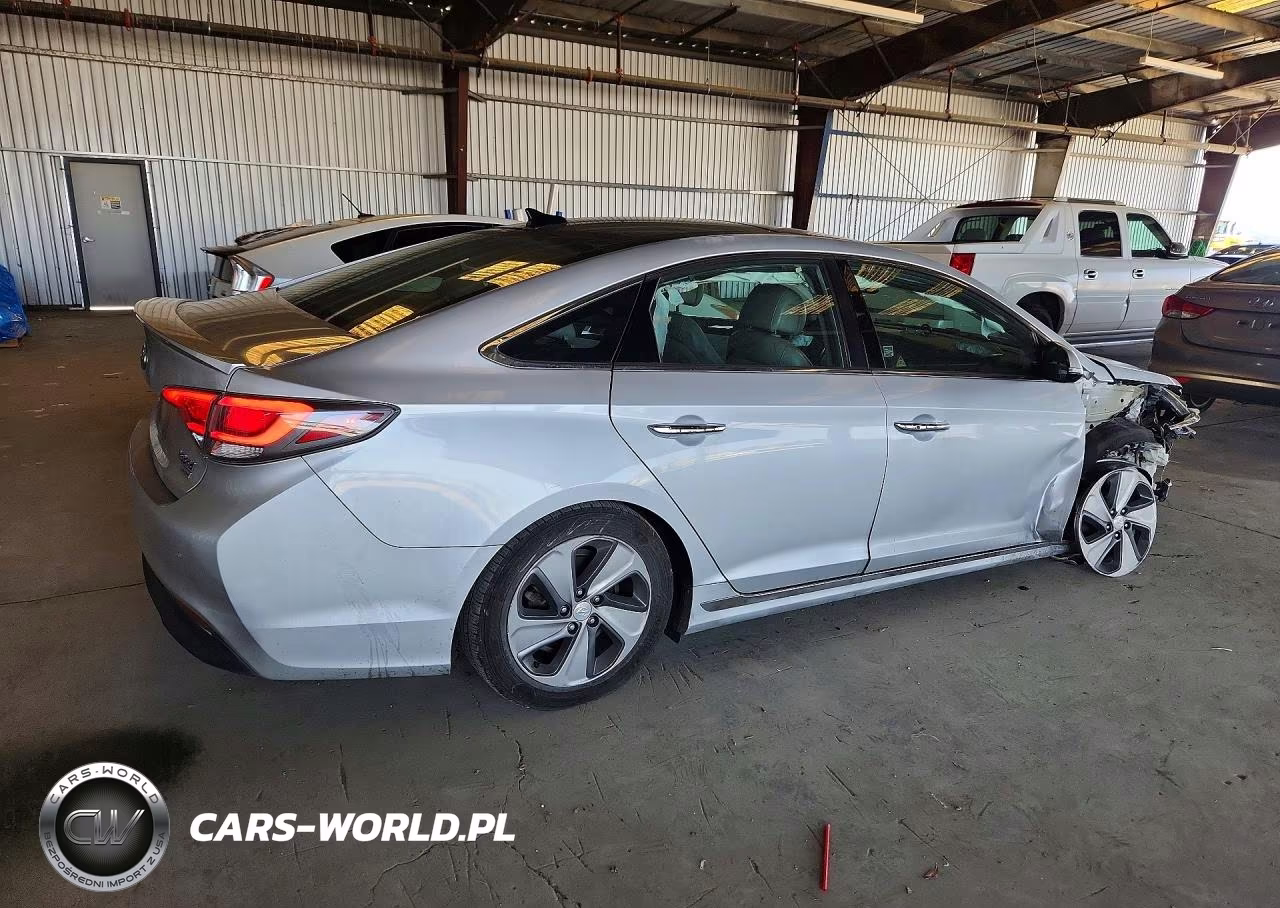2016 Hyundai Sonata Hybrid Limited VIN:KMHE34L15GA031639 - 3