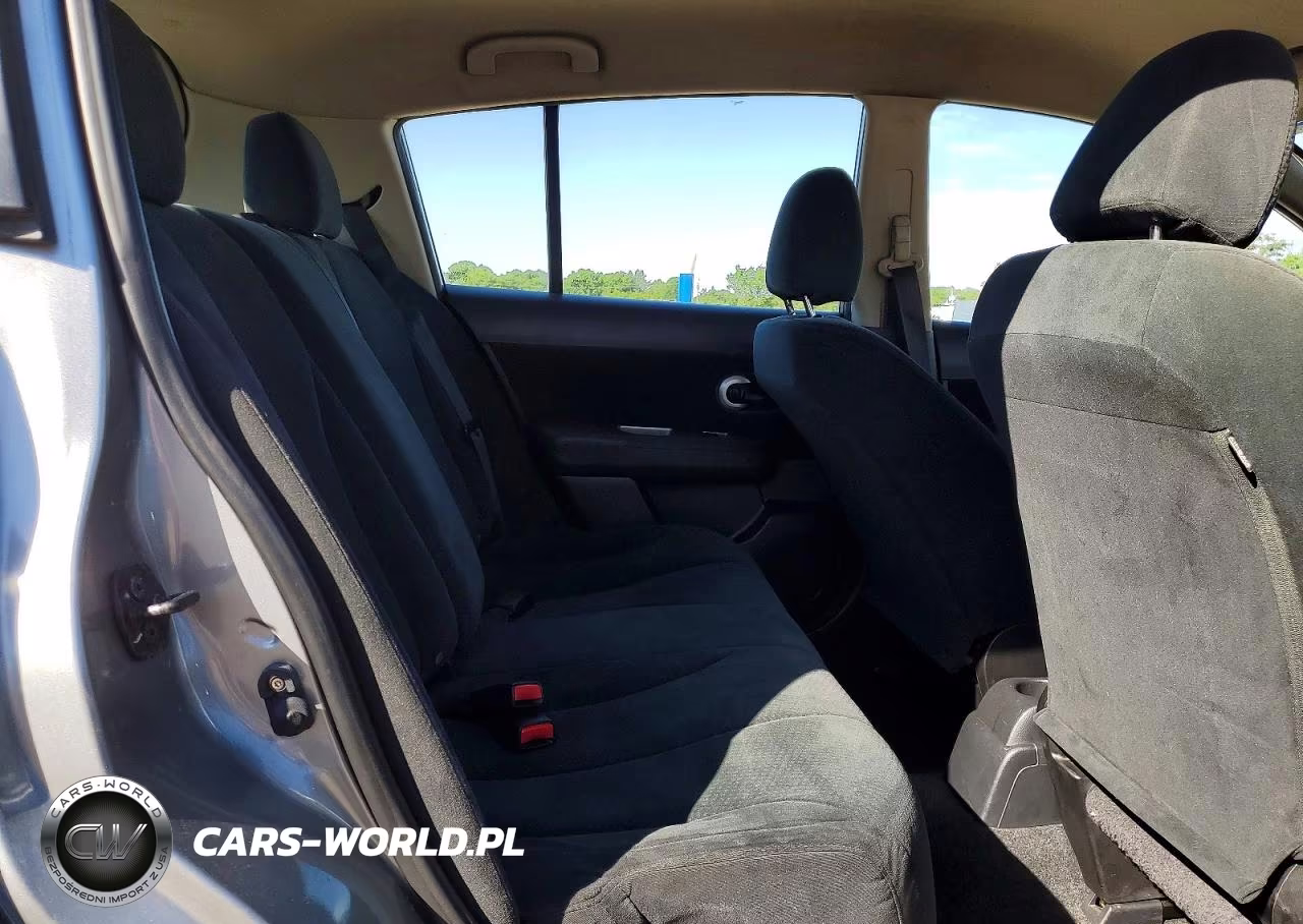 2011 Nissan Versa 1.8 S VIN:3N1BC1CP2BL406644 - 10