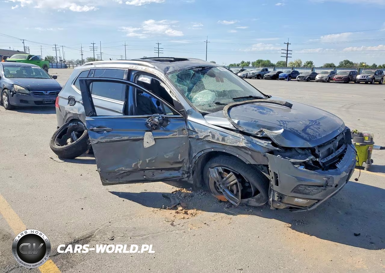 2019 Volkswagen Tiguan Sel Premium VIN:3VV4B7AX6KM027950 - 4