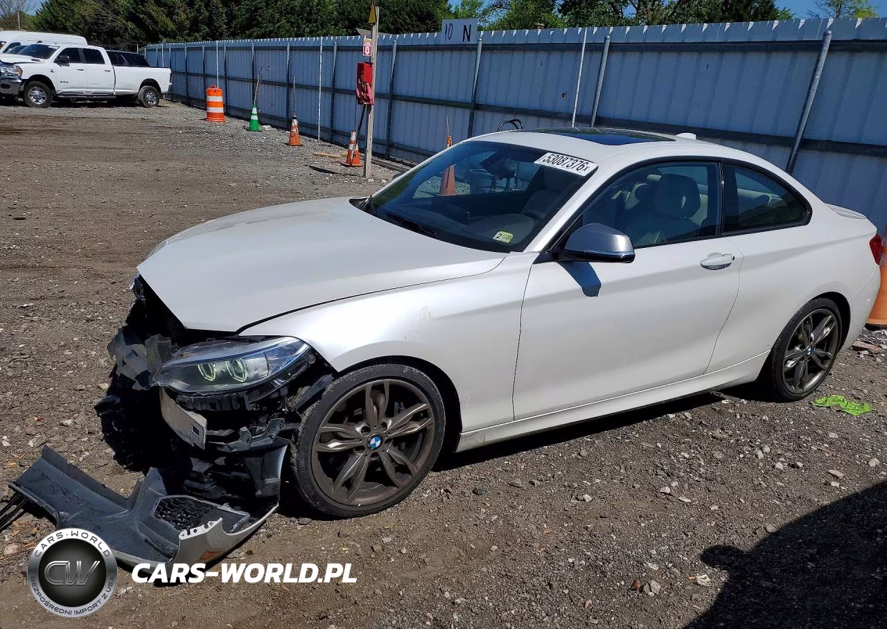 2015 BMW M235Xi