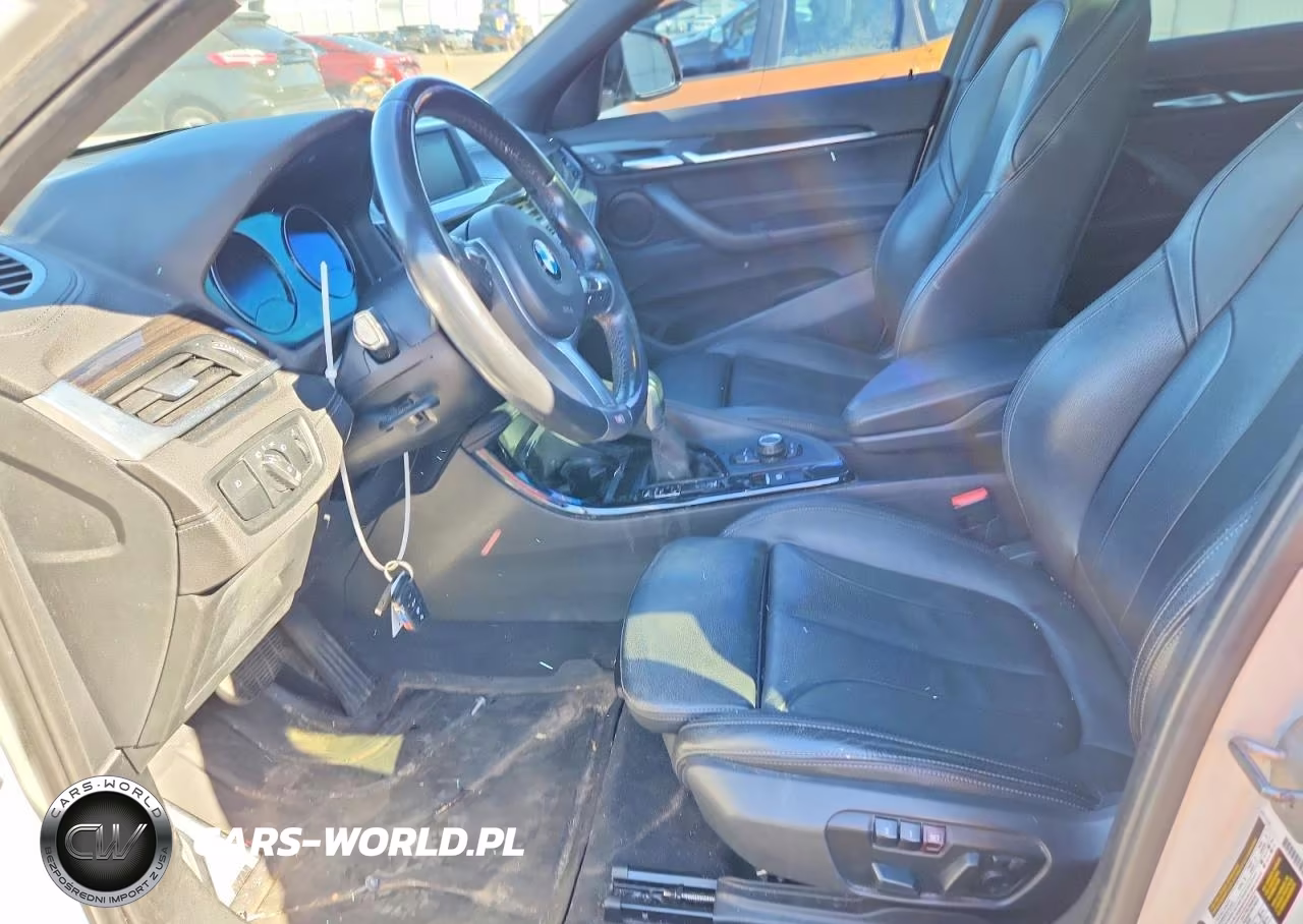 2018 BMW X2 xDrive28I VIN:WBXYJ5C38JEF79915 - 7