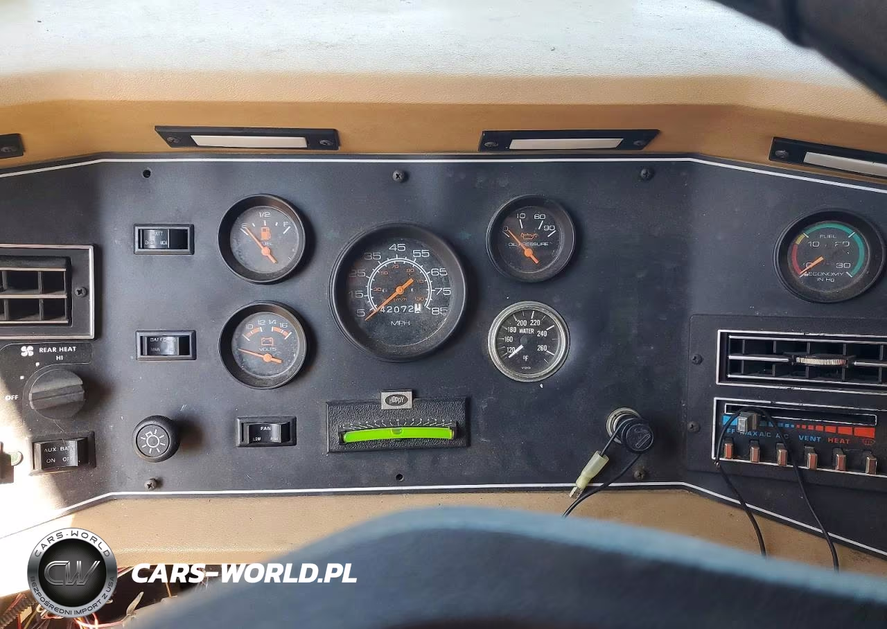 1989 Winnebago Superchief Rv VIN:17N640123KW004193 - 8
