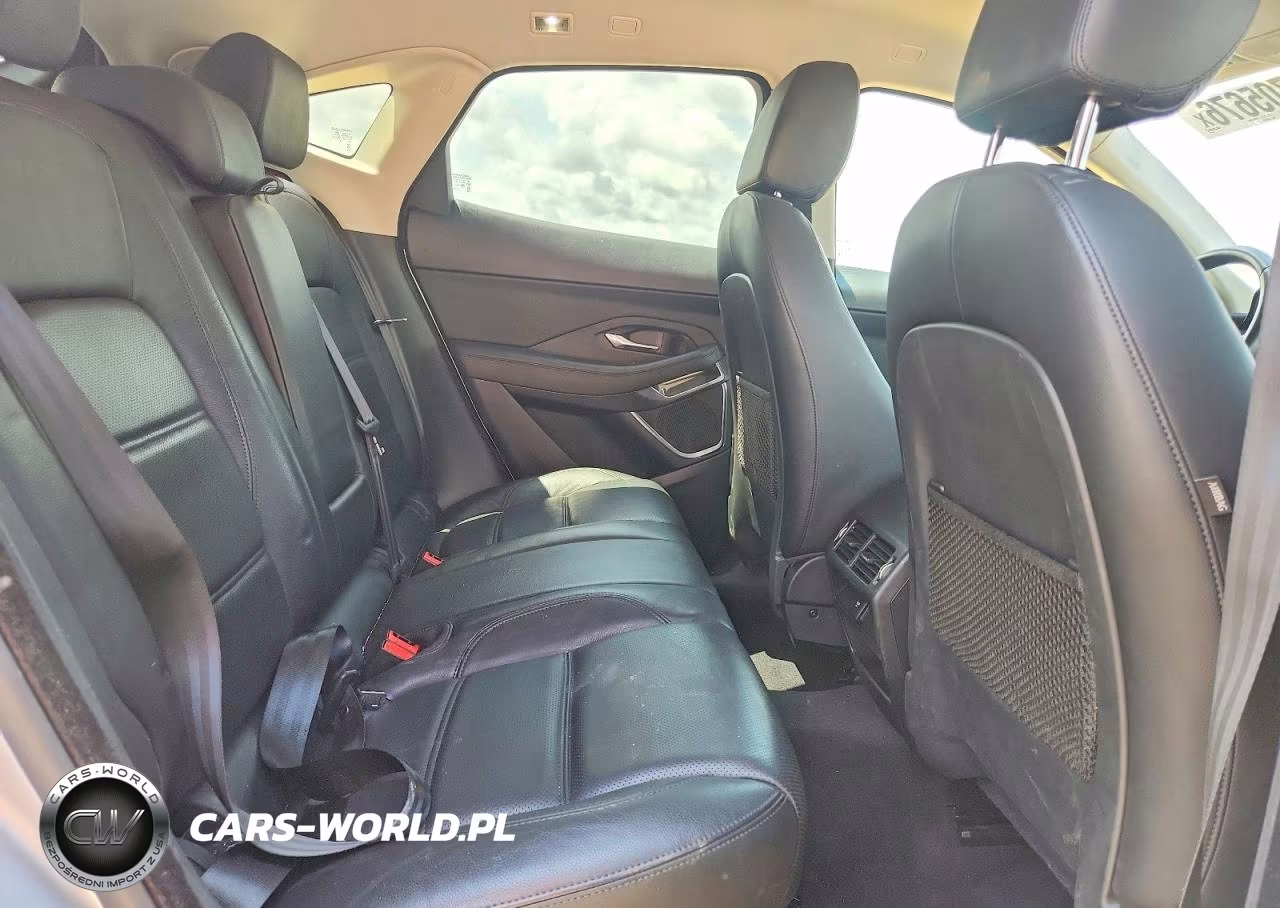 2019 Jaguar E-Pace Se VIN:SADFP2FX0K1Z39334 - 11