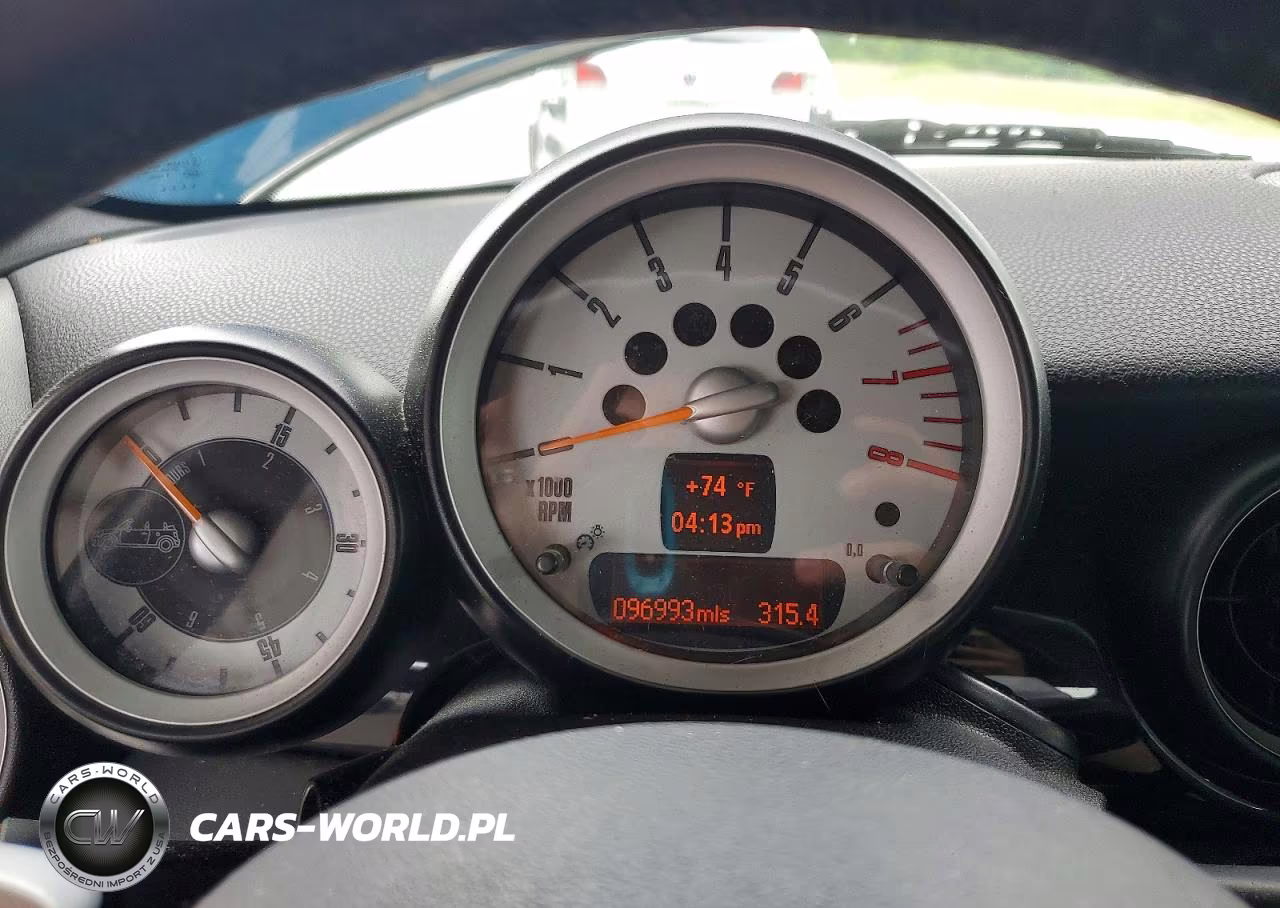 2010 Mini Cooper S VIN:WMWMS3C54ATZ84920 - 9