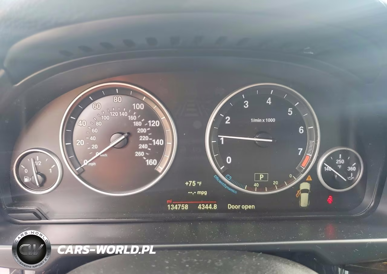 2015 BMW X5 xDrive35I VIN:5UXKR0C58F0K54875 - 9