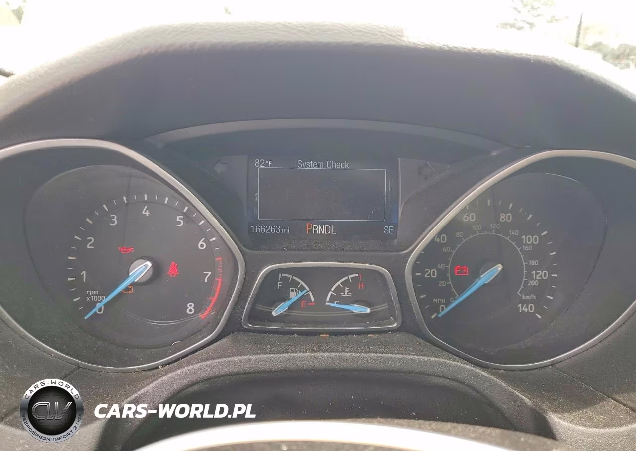 2015 Ford Focus Se VIN:1FADP3F27FL289785 - 9