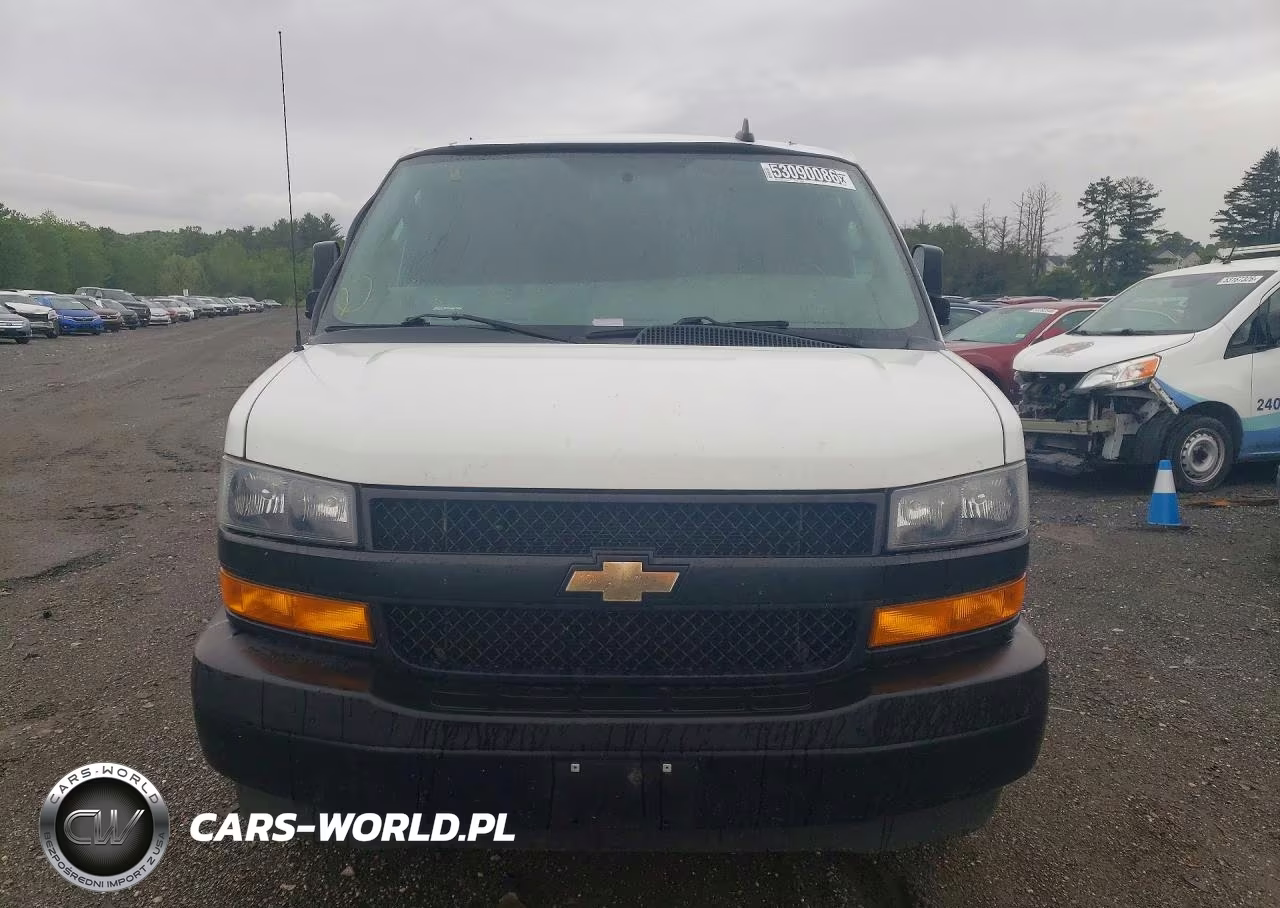 2021 Chevrolet Express G2500 VIN:1GCWGAFP1M1252081 - 5